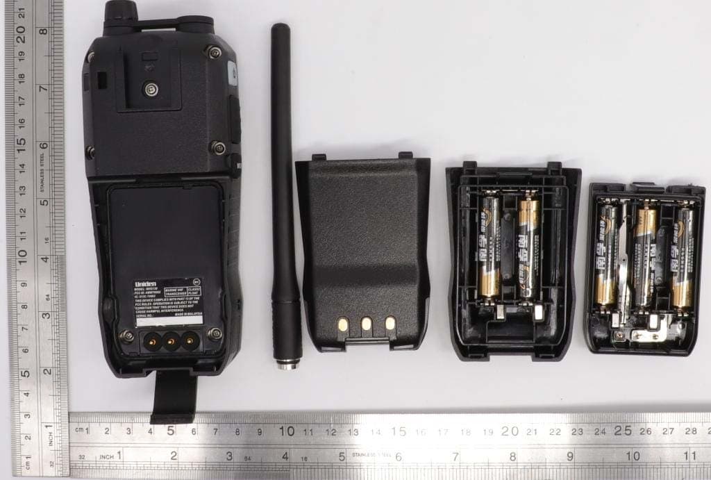 Portable Marine PTT Transceiver - FCC ID AMW70002 - Uniden America Corporation