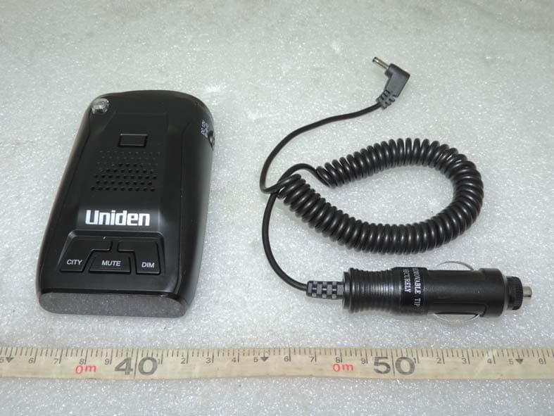 RADAR DETECTOR - FCC ID AMWLRD450 - Uniden America Corporation