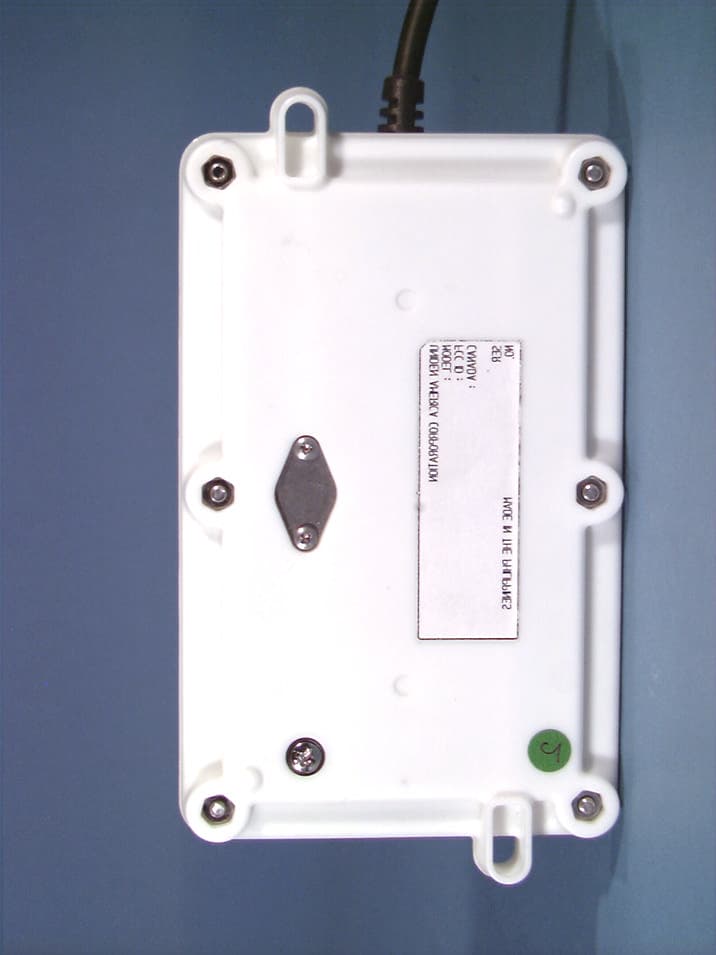 900MHz  Base Wireless Microphone for Marine Radio - FCC ID AMWUA466B - Uniden America Corporation (1)