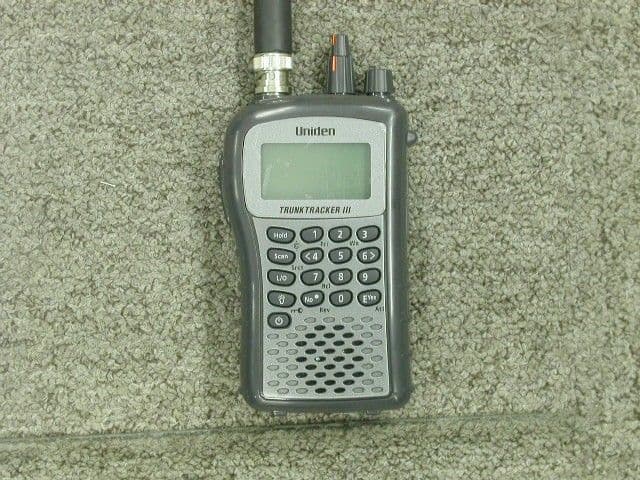 HANDHELD SCANNER - FCC ID AMWUB326 - Uniden America Corporation