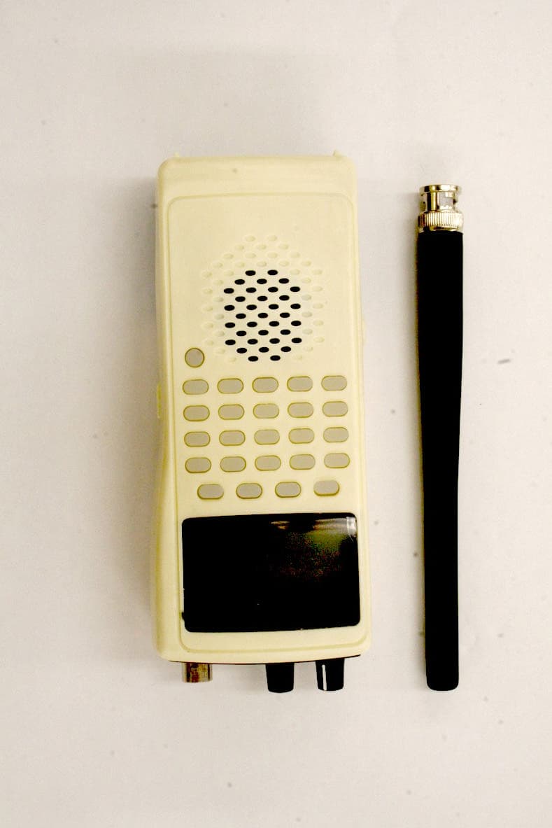 HANDHELD SCANNER - FCC ID AMWUB350 - Uniden America Corporation (2)
