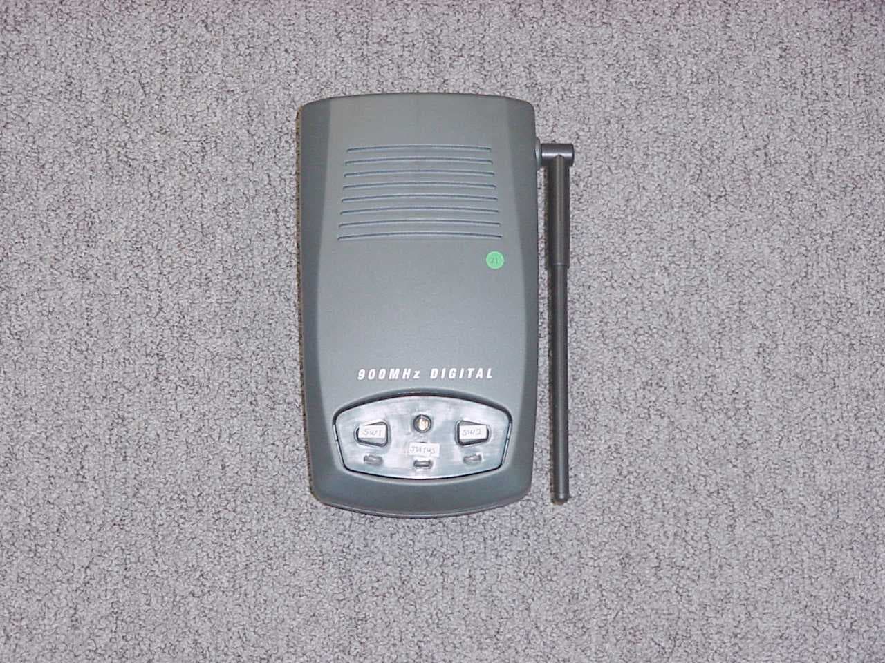 900 MHz Cordless Telephone - FCC ID AMWUC790 - Uniden America Corporation