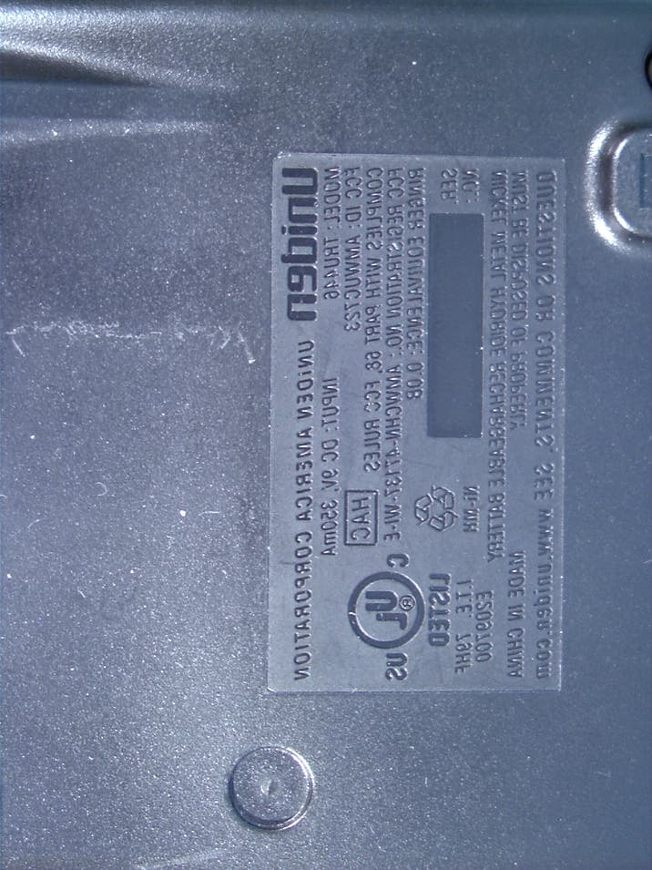 2.4 GHz Cordless Phone - FCC ID AMWUC797 - Uniden America Corporation