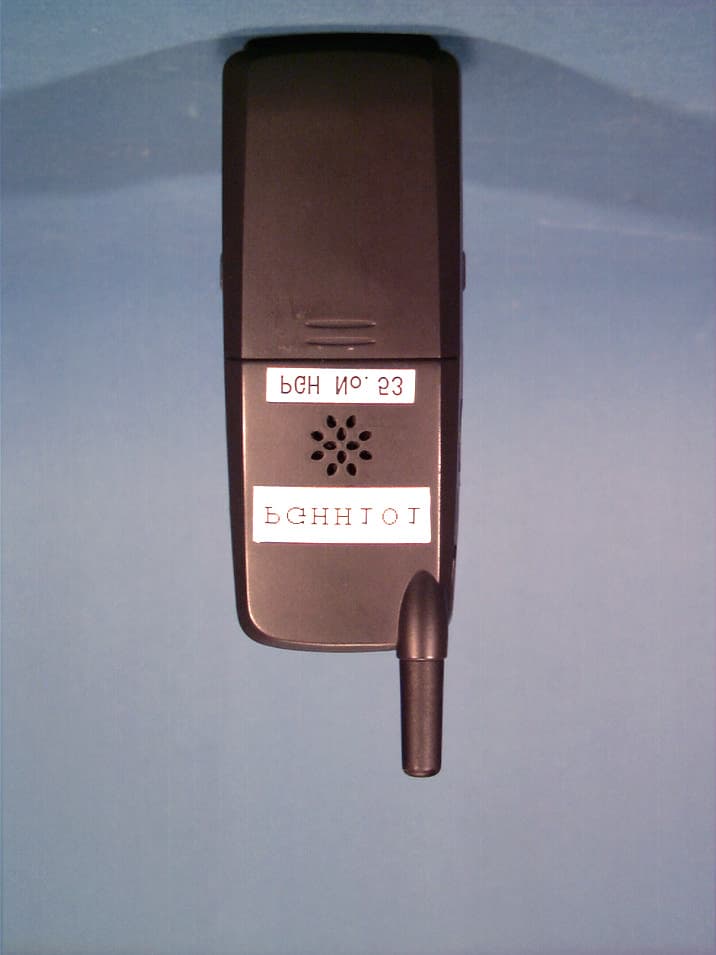 Portable Emergency Use Cellular Telephone - FCC ID AMWUH053 - Uniden America Corporation (4)