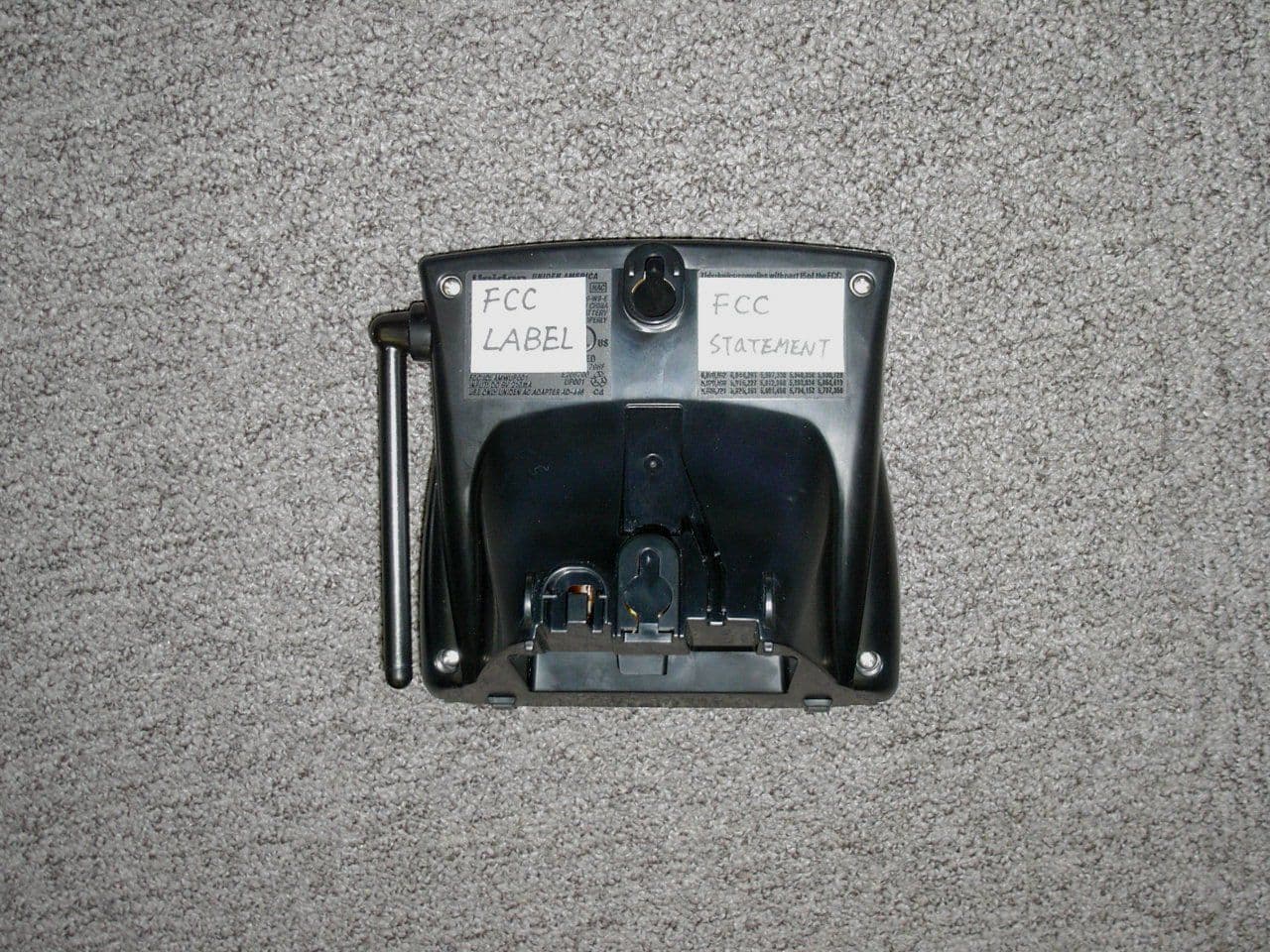 Cordless Telephone - Base - FCC ID AMWUP001 - Uniden America Corporation
