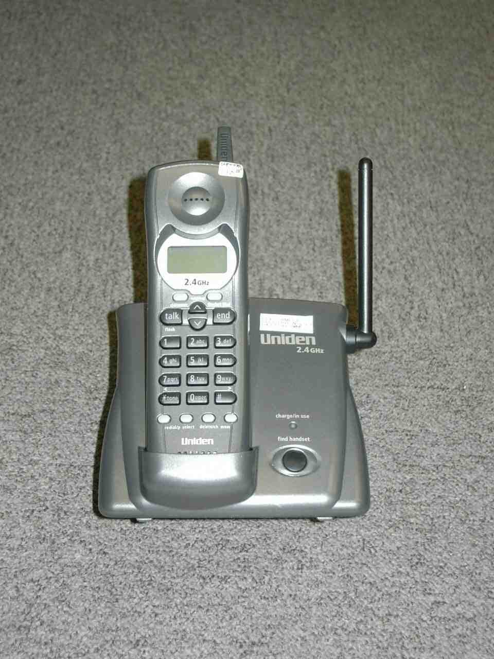 Cordless Telephone System - FCC ID AMWUP009 - Uniden America Corporation