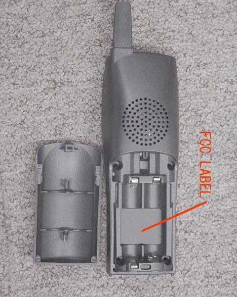 2.4GHz FHSS Cordless Phone w/ Belt-Clip - FCC ID AMWUP300 - Uniden America Corporation (4)