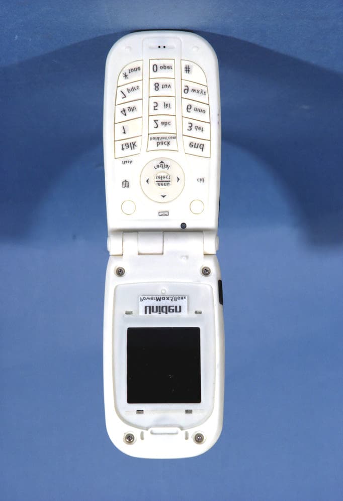 5.8 GHz Cordless Telephone w/Bluetooth - FCC ID AMWUP744R - Uniden America Corporation (1)