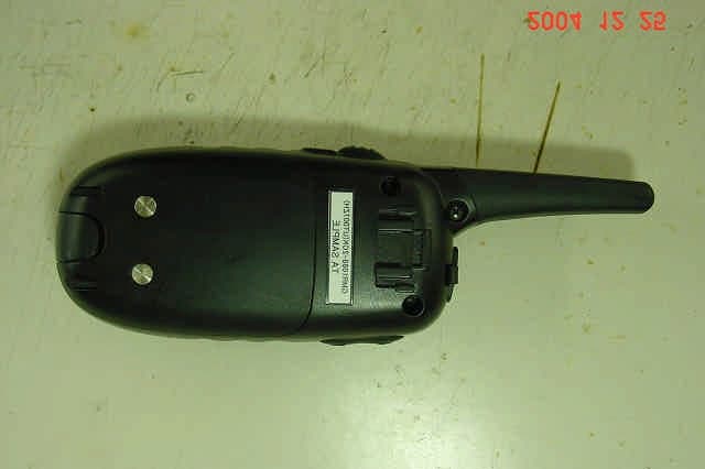 GMRS/ FRS 22 Channel Portable Radio - FCC ID AMWUT007 - Uniden America Corporation (2)