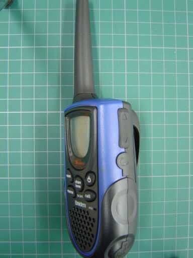PORTABLE FRS/GMRS RADIO - FCC ID AMWUT017 - Uniden America Corporation