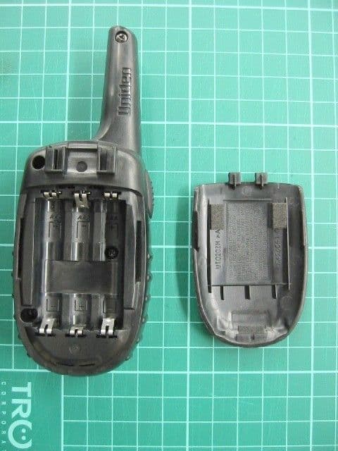 PORTABLE FRS/GMRS RADIO - FCC ID AMWUT020 - Uniden America Corporation