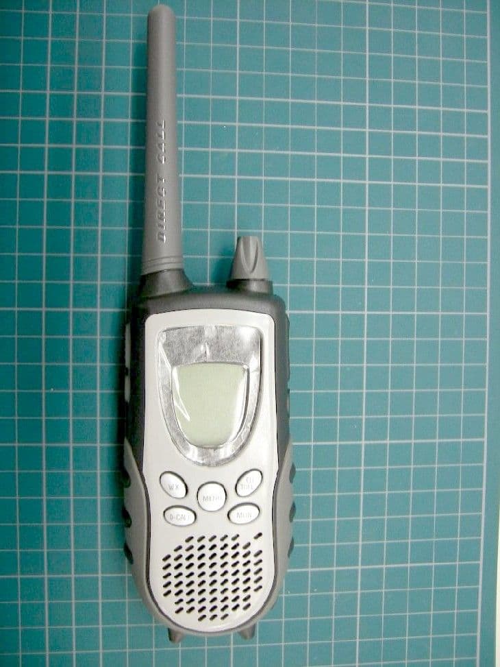 PORTABLE FRS/GMRS RADIO - FCC ID AMWUT022 - Uniden America Corporation