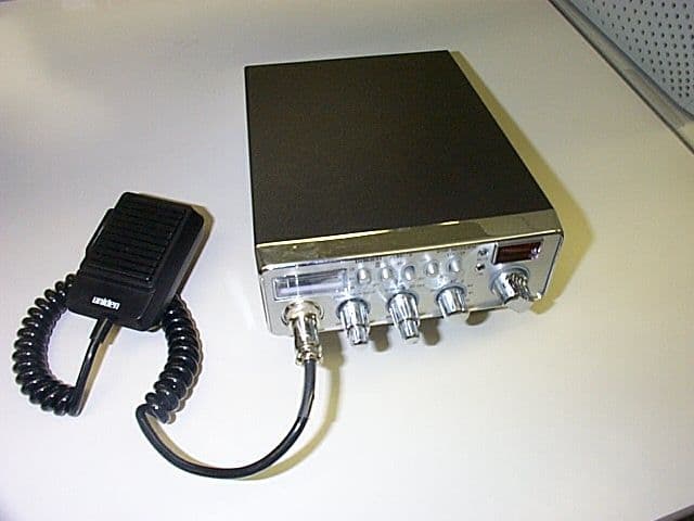 Citizens Band Radio with Weather Band Receiver - FCC ID AMWUT344C - Uniden America Corporation