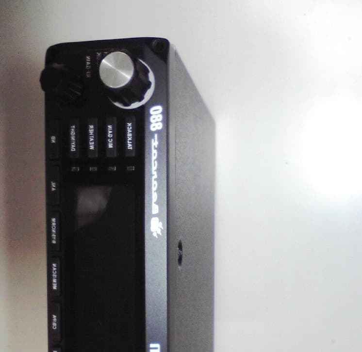 AM MOBILE CB TRANSCEIVER WITH WEATHER ALERT - FCC ID AMWUT390 - Uniden America Corporation (2)