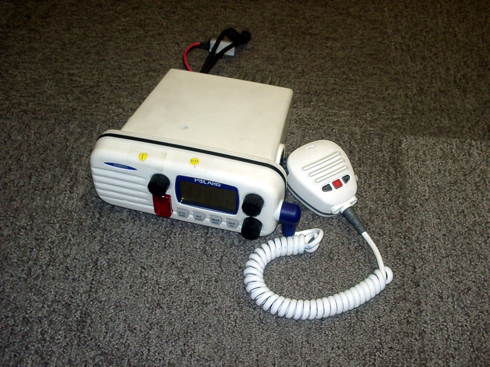 Marine VHF Transceiver - FCC ID AMWUT888 - Uniden America Corporation