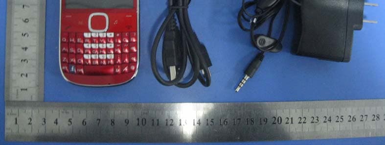 GSM Mobile Phone - FCC ID AODZKTXIPROI9 - SHEN ZHEN ZHIKE COMMUNICATION CO.,LTD. (5)
