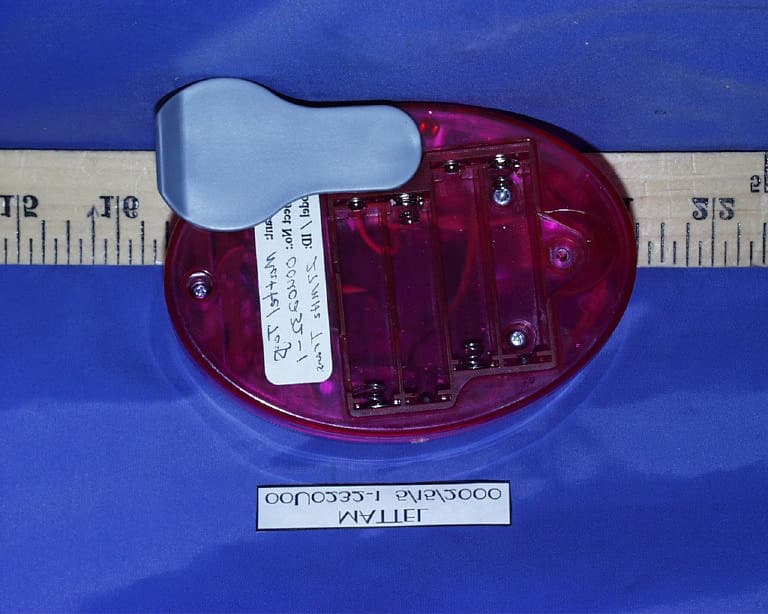 RF RC Transmitter - FCC ID APB26440-00A2T - Mattel Toys A Division of Mattel Inc (3)