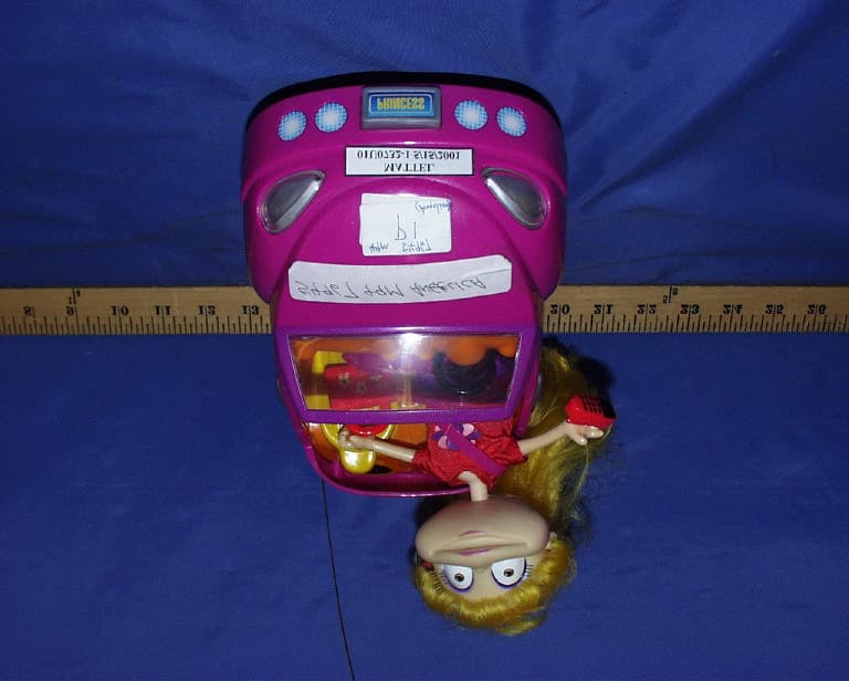 Remote Control Toy Receiver - FCC ID APB50800-01A4R - Mattel Toys A Division of Mattel Inc (4)