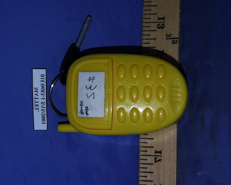 Remote Control Toy Transmitter - FCC ID APB50800-01A4T - Mattel Toys A Division of Mattel Inc (2)