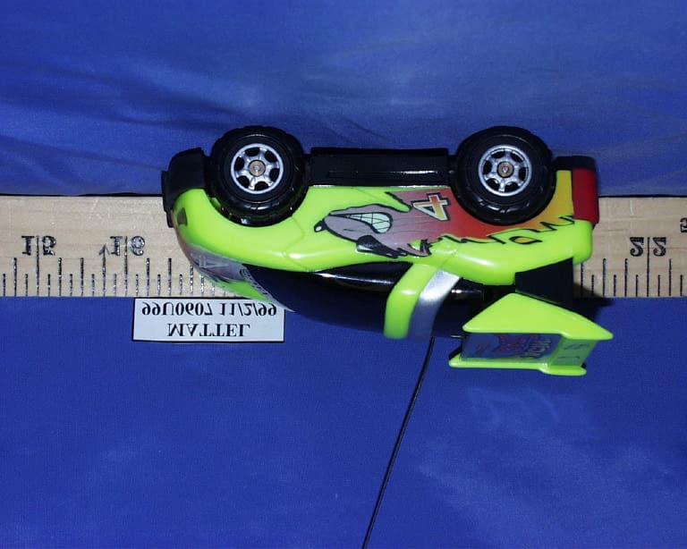 49 MHz RC Toy Receiver - FCC ID APB96423-99A4R - Mattel Toys A Division of Mattel Inc (2)