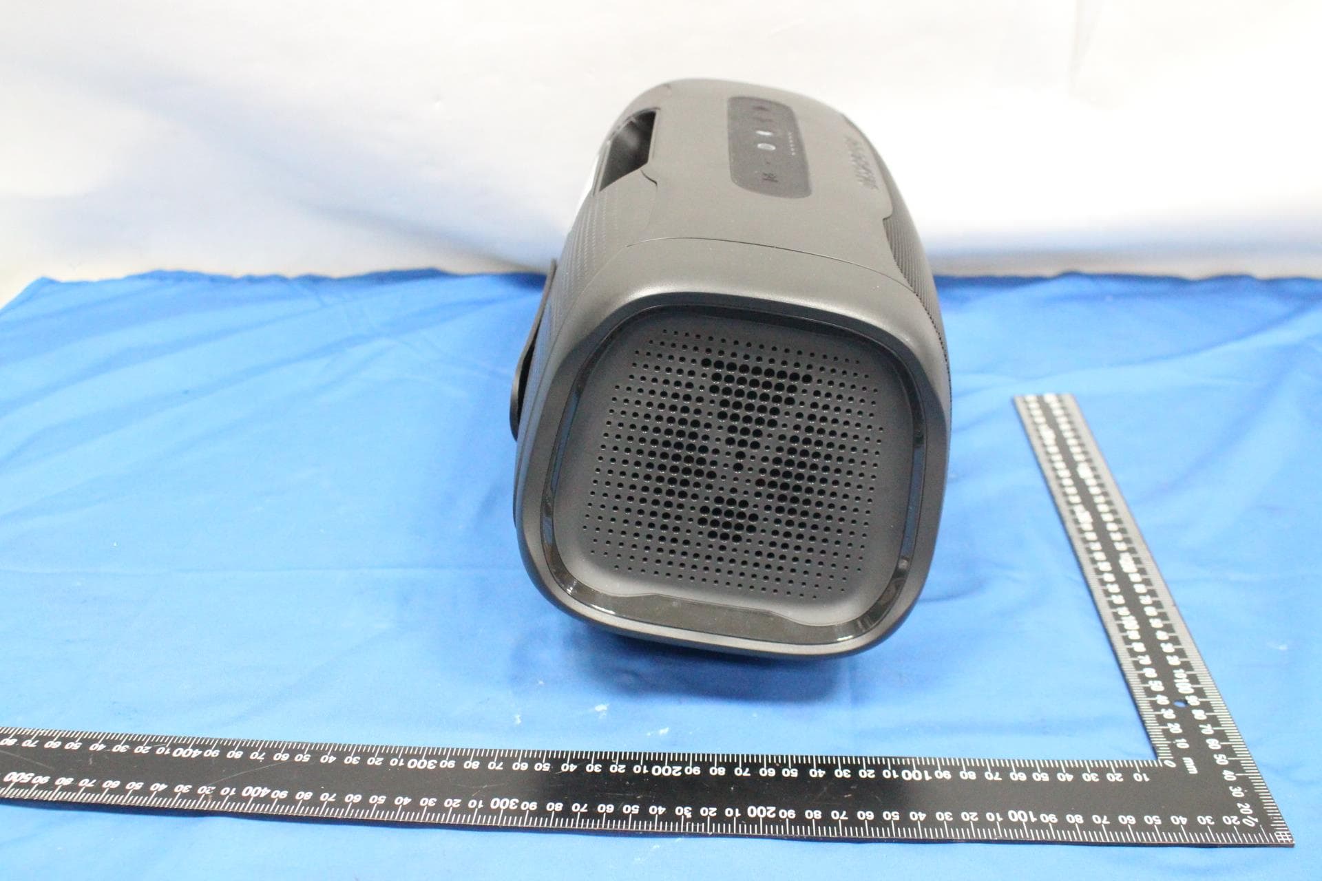 IN-VEHICLE BLUETOOTH SPEAKER - FCC ID APIBASSPROGO - Harman International Industries, Inc (5)