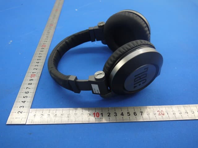 Bluetooth Headset - FCC ID APIE50BT - Harman International Industries, Inc (4)