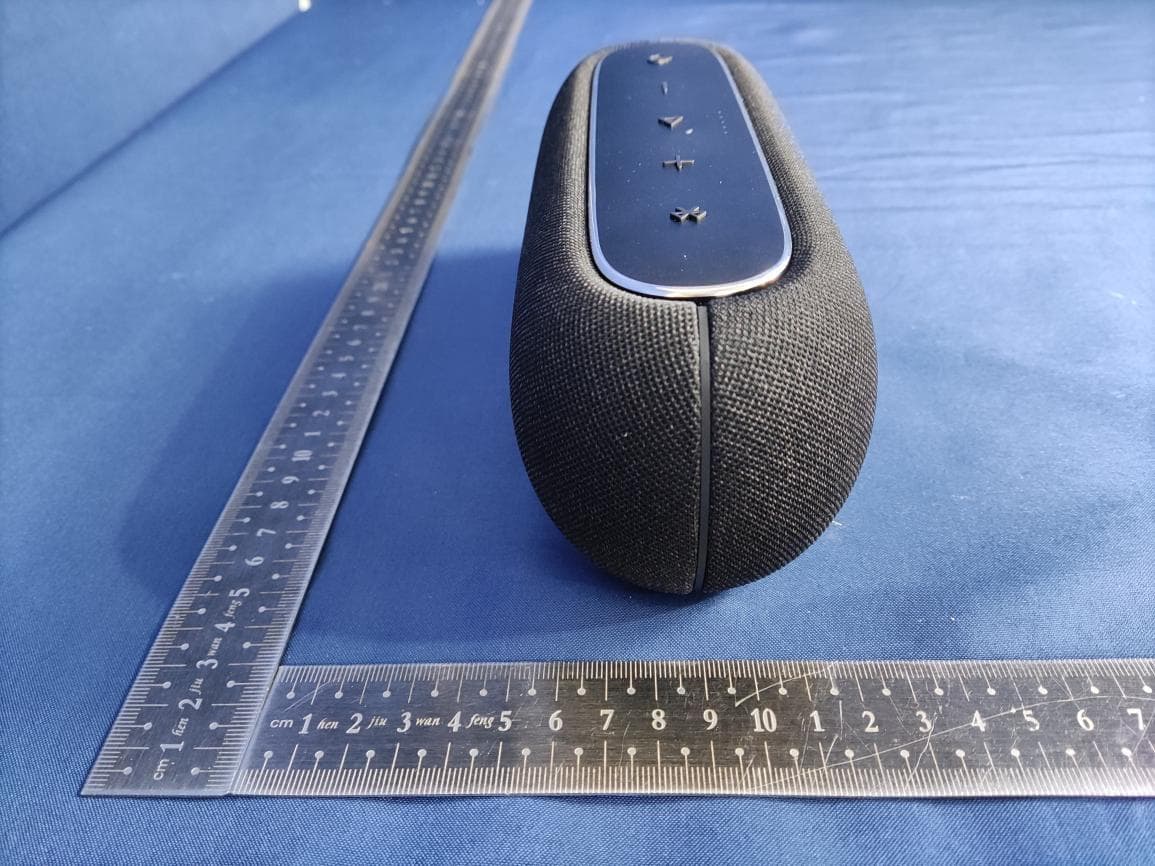 PORTABLE BLUETOOTH SPEAKER - FCC ID APIHKLUNA - Harman International Industries, Inc (5)