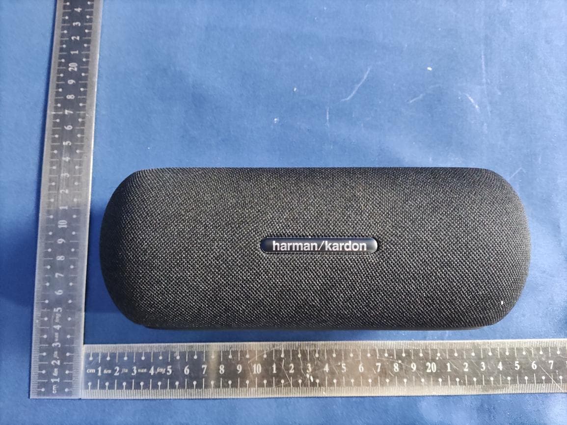 PORTABLE BLUETOOTH SPEAKER - FCC ID APIHKLUNA - Harman International Industries, Inc (3)