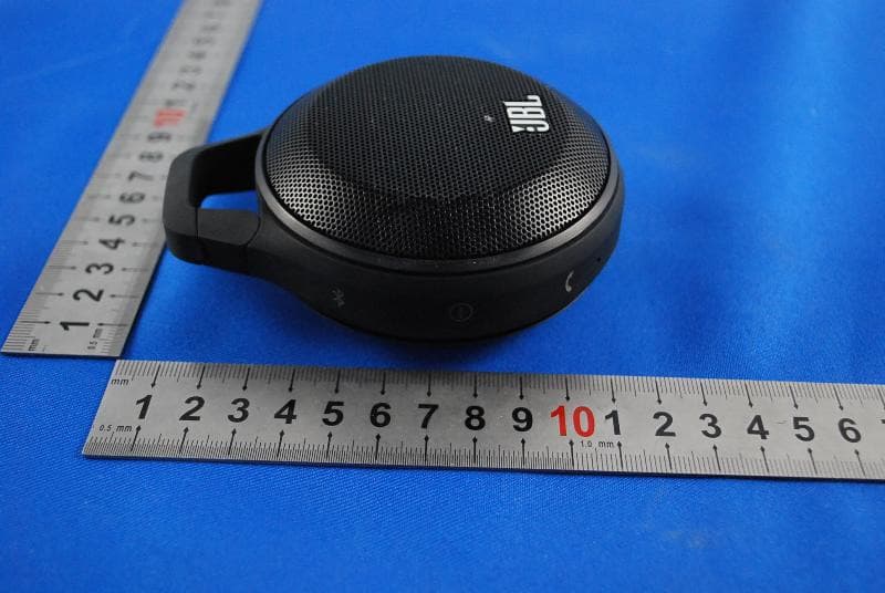 Portable Wireless Speaker - FCC ID APIJBLCLIP - Harman International Industries, Inc (2)