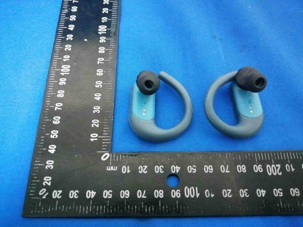 BLUETOOTH HEADSET - FCC ID APIJBLENPEAK2 - Harman International Industries, Inc (3)