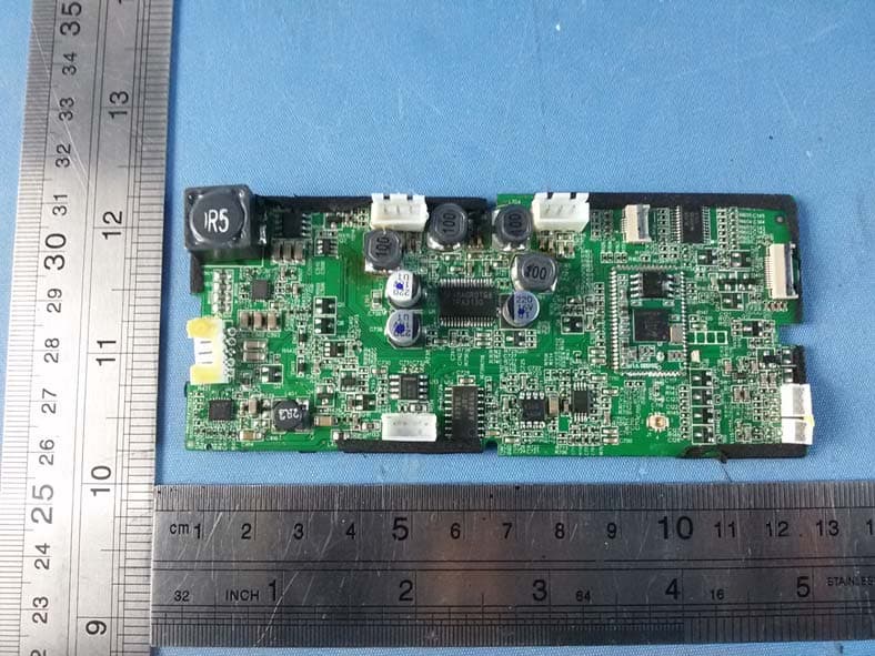 Portable speaker with Bluetooth - FCC ID APIJBLFLIP3 - Harman International Industries, Inc