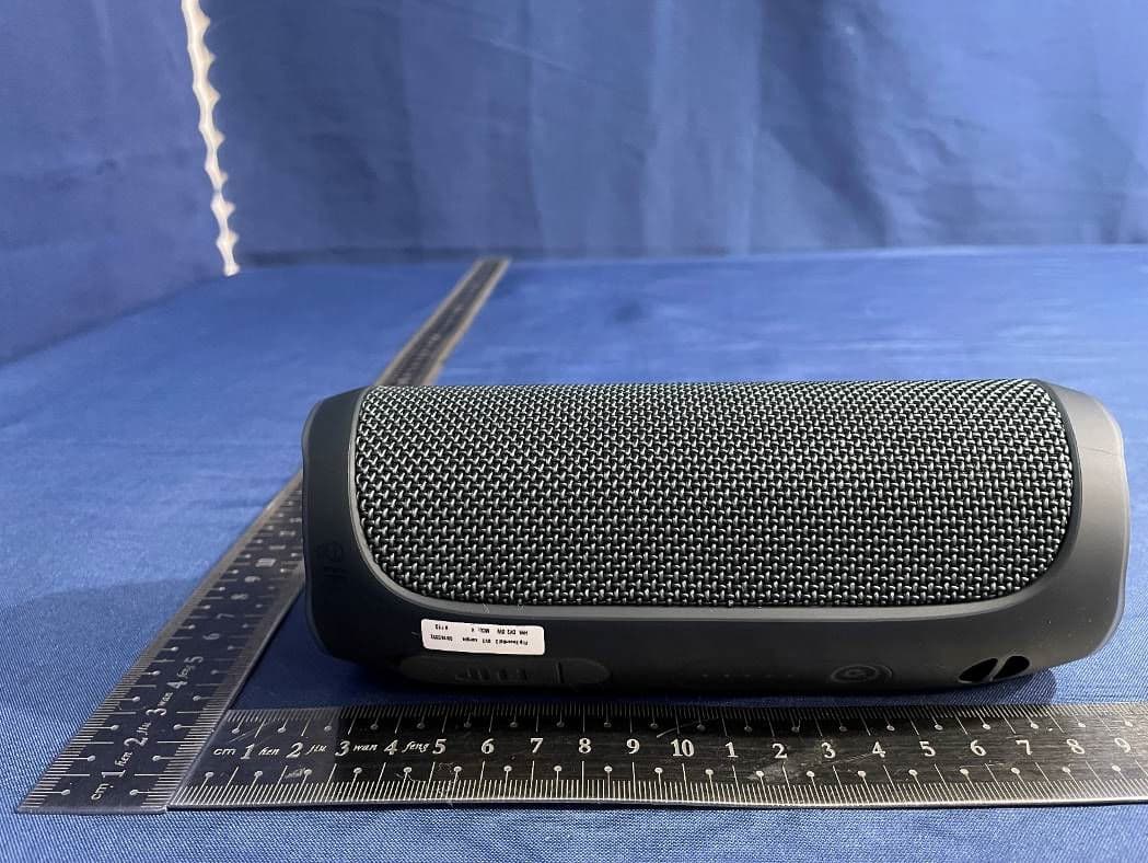 Portable Bluetooth Speaker - FCC ID APIJBLFLIPETL2 - Harman International Industries, Inc (5)
