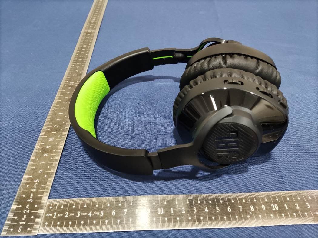 Gaming Wireless Headset - FCC ID APIJBLQ360WL - Harman International Industries, Inc (4)