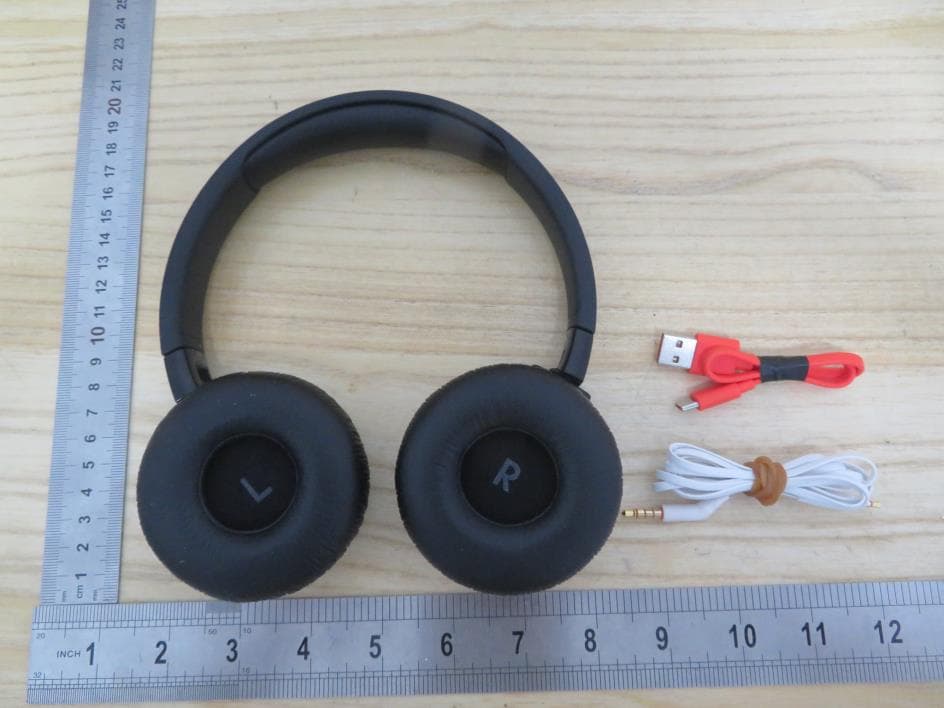 Bluetooth Headset - FCC ID APIJBLT660NC - Harman International Industries, Inc (3)