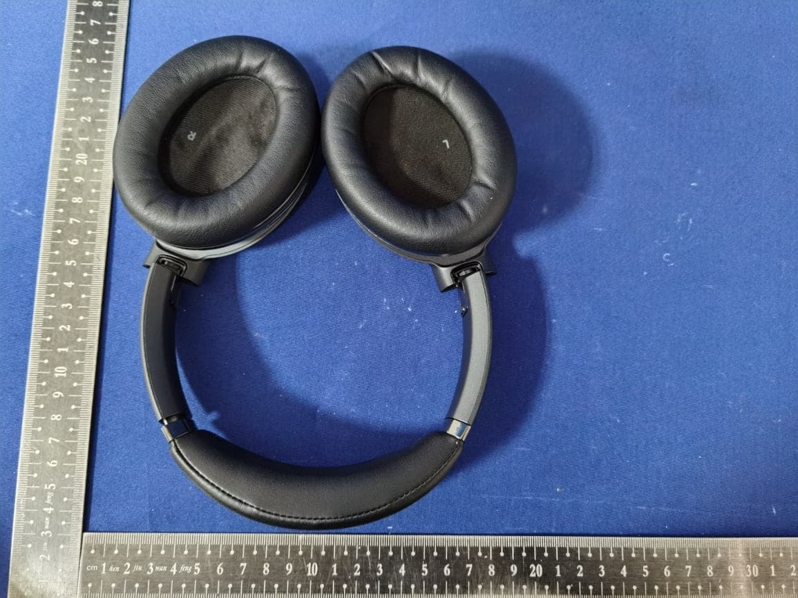 Bluetooth Headset - FCC ID APIJBLTOURONE - Harman International Industries, Inc