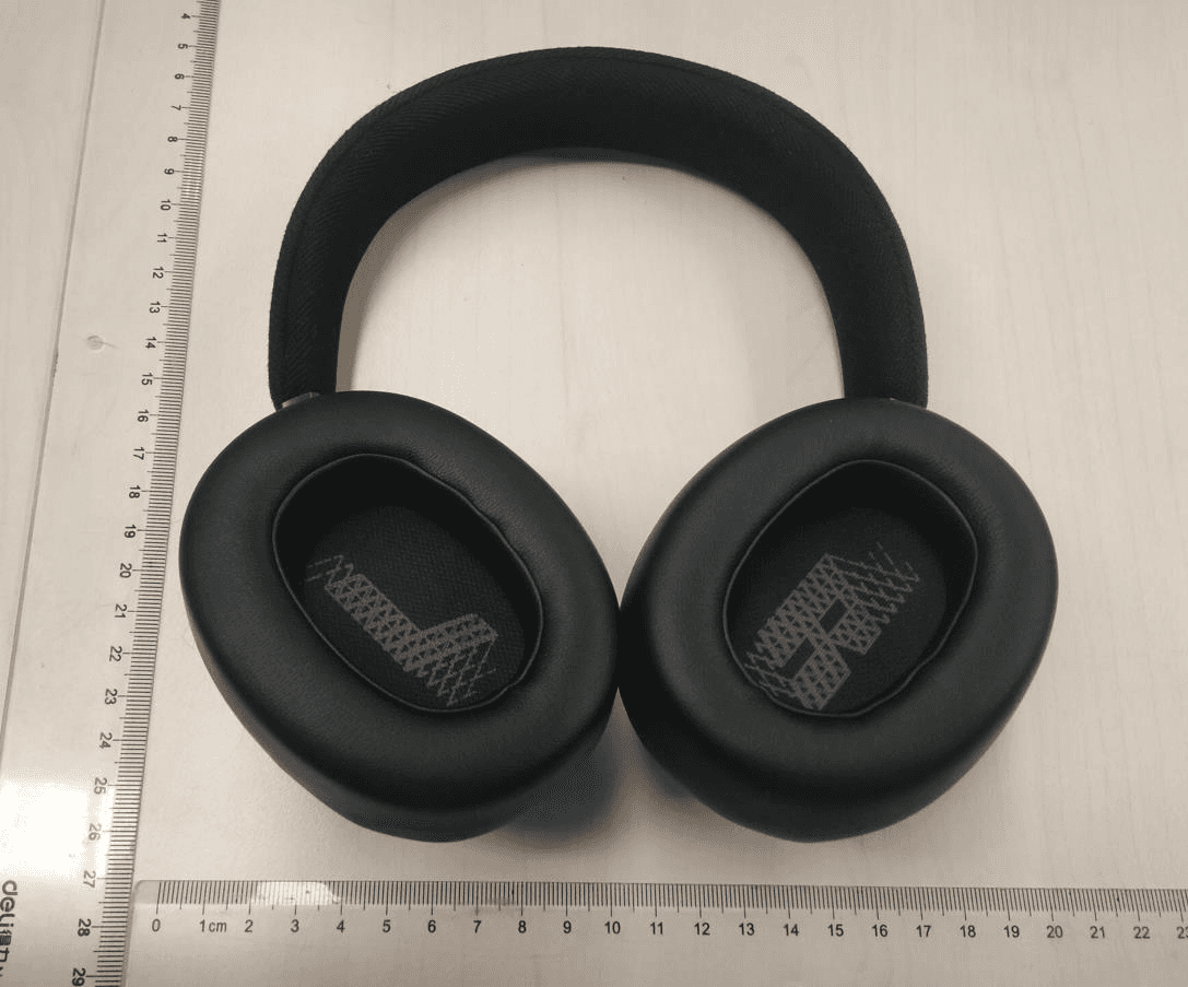 BLUETOOTH HEADSET - FCC ID APILIVE770NC - Harman International Industries, Inc