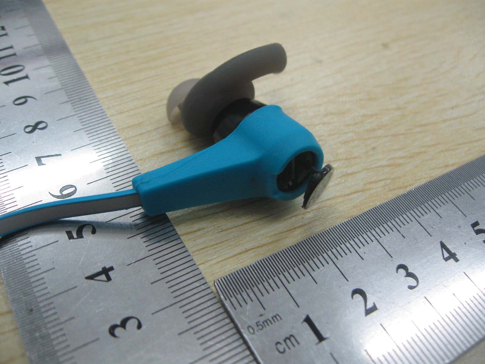 Bluetooth headset - FCC ID APIREFLECTBT - Harman International Industries, Inc (2)