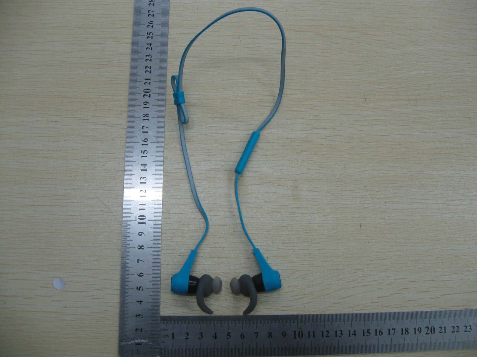 Bluetooth headset - FCC ID APIREFLECTBT - Harman International Industries, Inc (3)