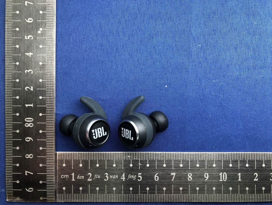BLUETOOTH HEADSET - FCC ID APIREMININCTWS - Harman International Industries, Inc
