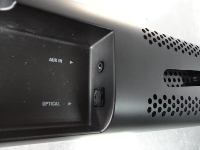 Powered Soundbar Speaker - FCC ID APISB400CGG - Harman International Industries, Inc