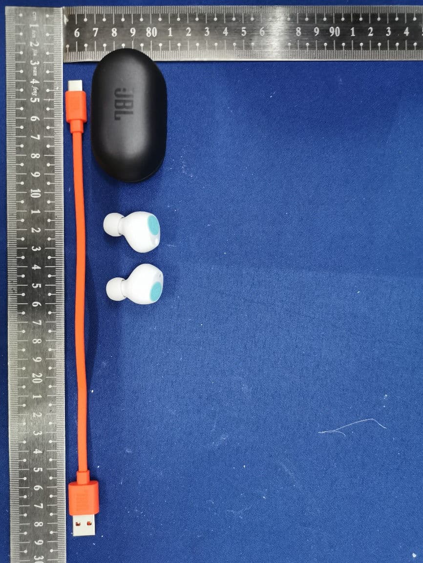 Bluetooth Headset - FCC ID APITUNE115TWS - Harman International Industries, Inc (2)