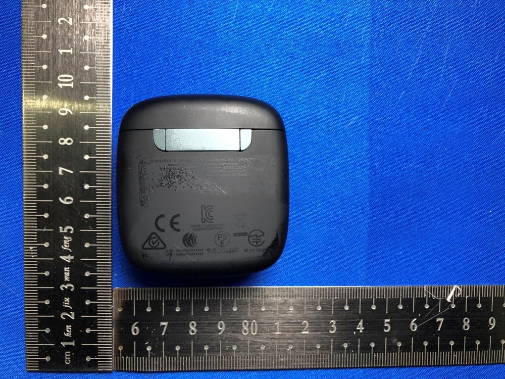 BLUETOOTH HEADSET - FCC ID APITUNE225TWS - Harman International Industries, Inc (5)