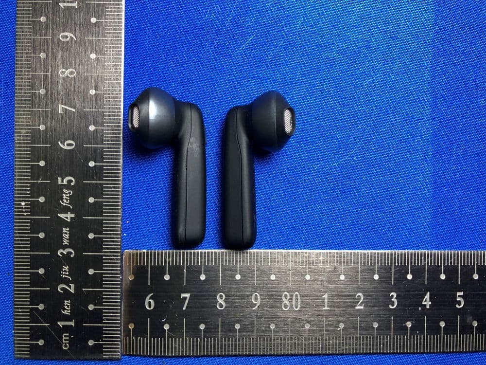 BLUETOOTH HEADSET - FCC ID APITUNE225TWS - Harman International Industries, Inc (2)