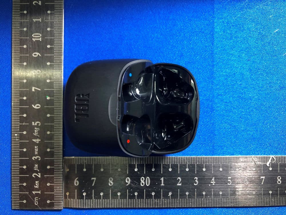 BLUETOOTH HEADSET - FCC ID APITUNE225TWS - Harman International Industries, Inc (4)