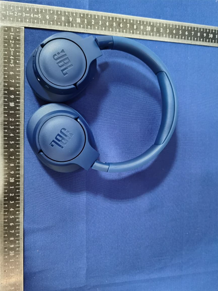 Bluetooth headset - FCC ID APITUNE710BT - Harman International Industries, Inc (3)
