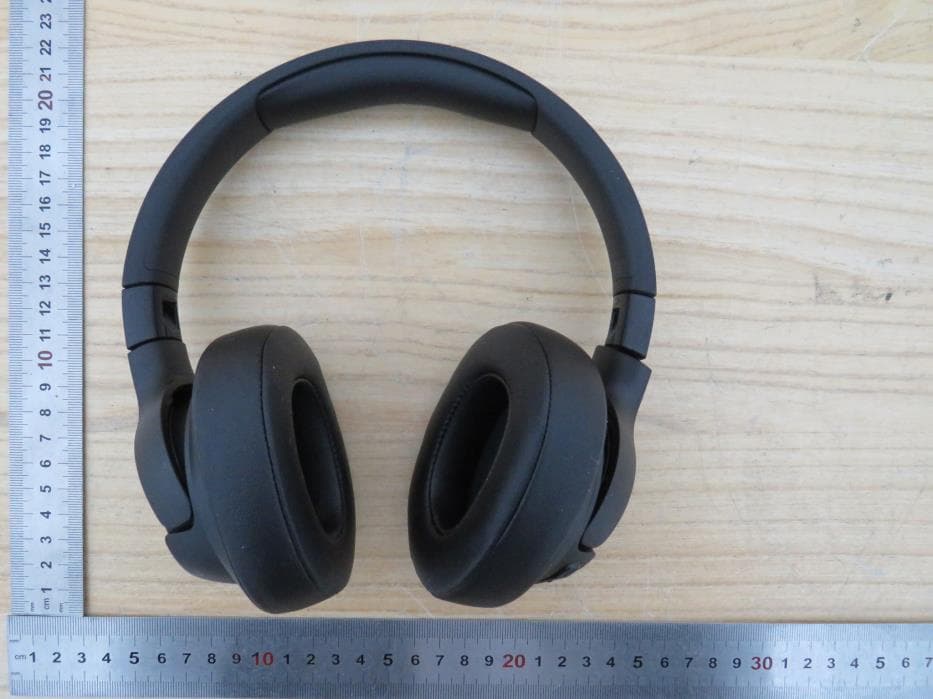 Bluetooth headset - FCC ID APITUNE720BT - Harman International Industries, Inc