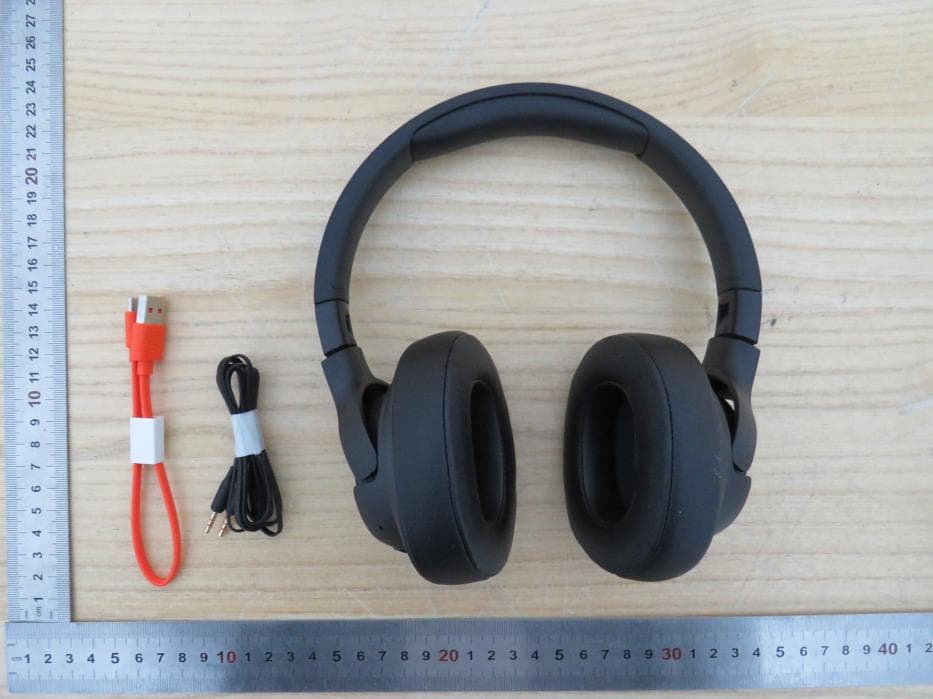 Bluetooth headset - FCC ID APITUNE720BT - Harman International Industries, Inc (3)