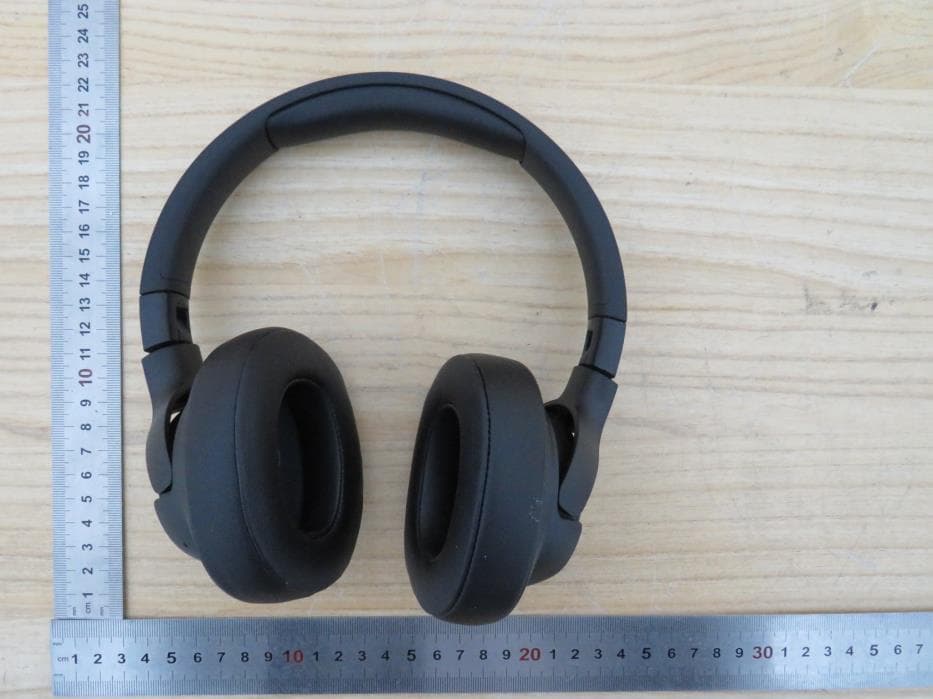 Bluetooth headset - FCC ID APITUNE720BT - Harman International Industries, Inc (4)