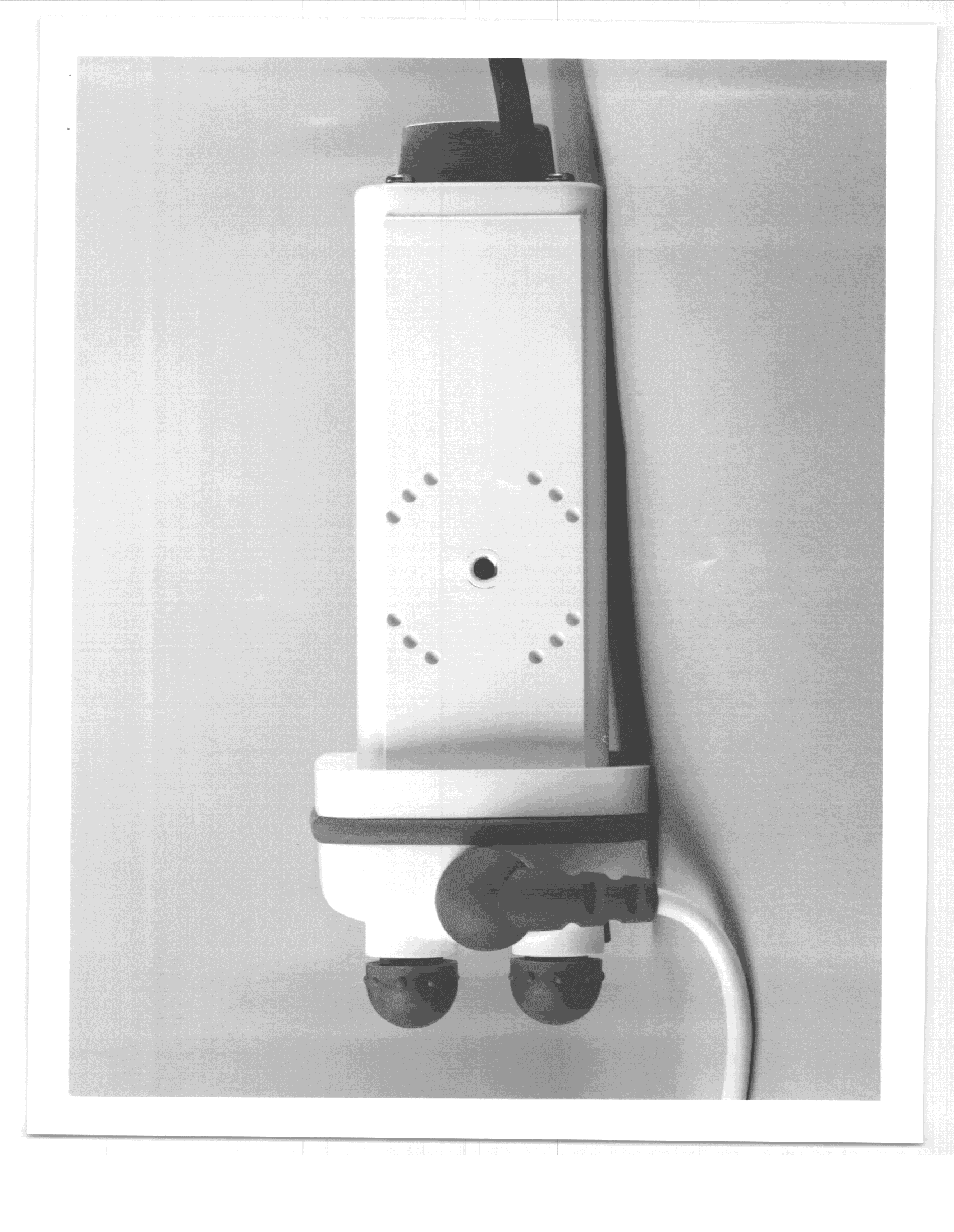 TNB - Licensed Non-Broadcast Station Transmitter - FCC ID APV09981 - CalAmp (4)