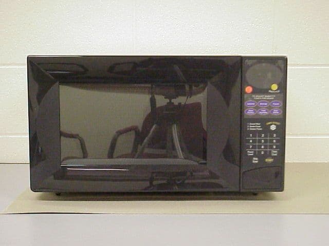 Household Microwave Oven - FCC ID APYDMR0125 - Sharp Corporation